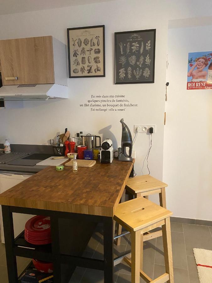 Joli Petit Nid Douillet En Centre Ville Λα Ροσέλ Εξωτερικό φωτογραφία