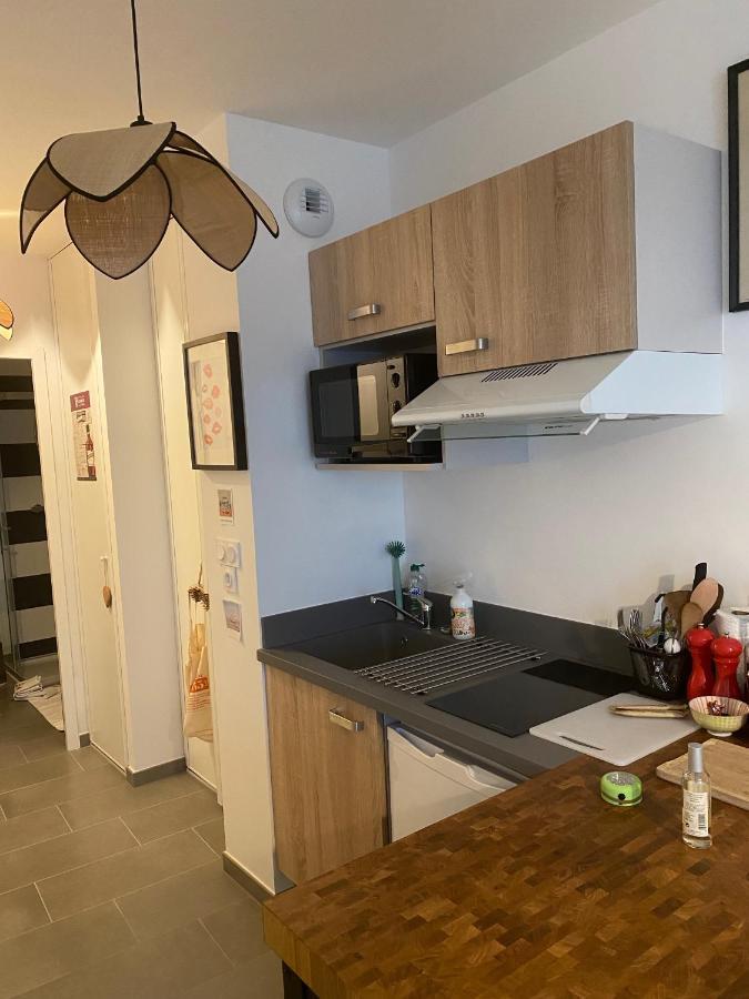Joli Petit Nid Douillet En Centre Ville Λα Ροσέλ Εξωτερικό φωτογραφία