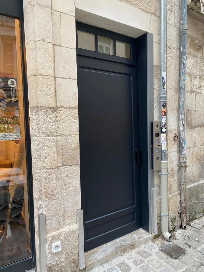 Joli Petit Nid Douillet En Centre Ville Λα Ροσέλ Εξωτερικό φωτογραφία